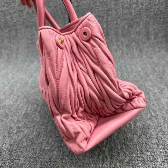 Miu Miu Leather Shoulder Bag 675-040125 - Picture 5 of 16